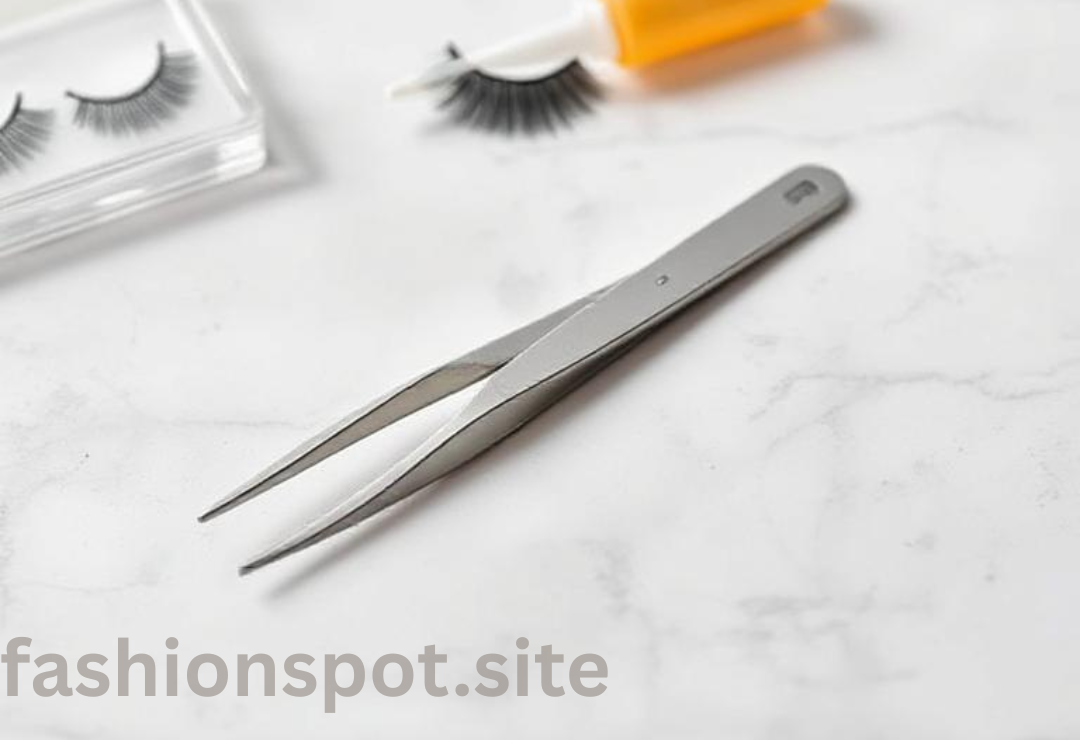 Top 10 Eyelash Tweezers for Stunning Lash Looks in 2025